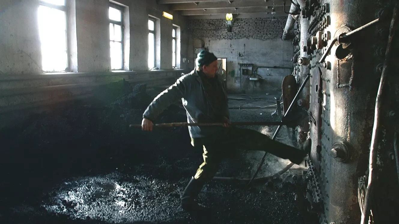 В Кемеровской области и других восточных регионах уголь оказывается основным источником тепла для частных домов