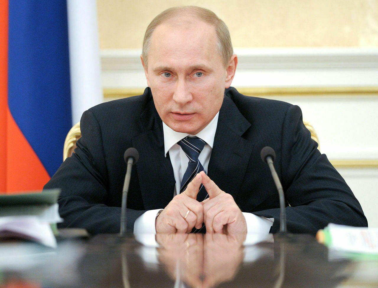 Путин продлил ограничения на перевозки товаров из Украины до 2019 года