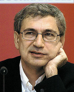 Нобеля по литературе получил турецкий писатель Орхан Памук