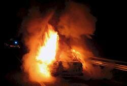 Сонный шофер устроил крупную газовую аварию и сгорел заживо (ВИДЕО)