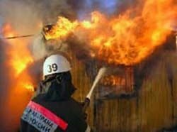 В Москве у метро Текстильщики сгорел рынок