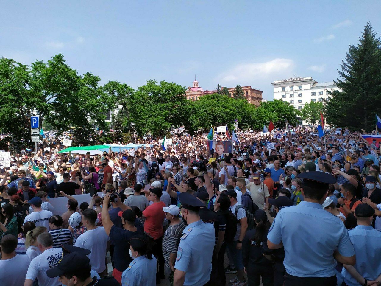 В Хабаровске проходит самый массовый митинг в поддержку Фургала
