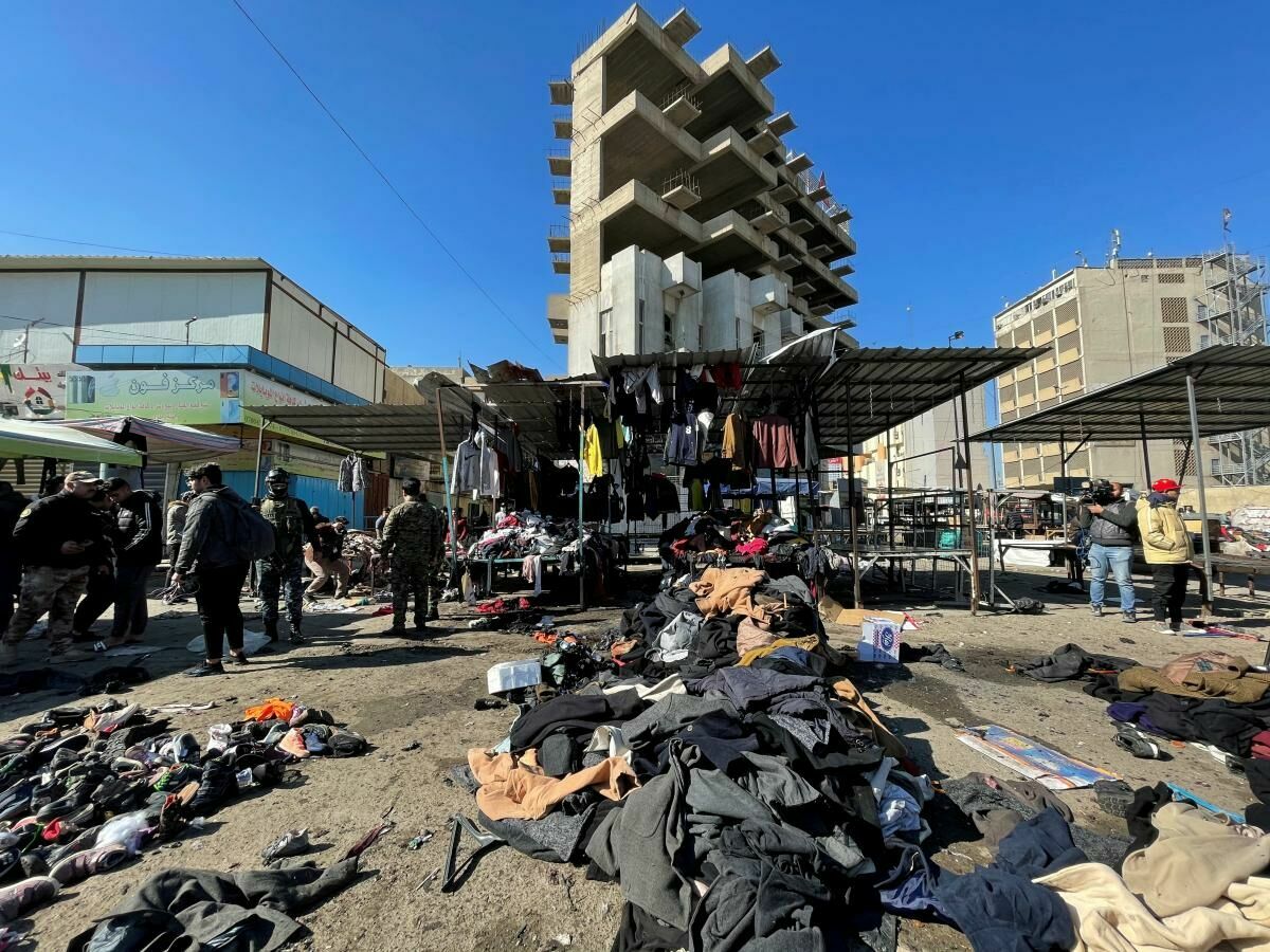 Жертвами теракта на рынке в Багдаде стали 25 человек