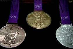 У олимпийского бронзового призера по баскетболу Фридзона украли медаль
