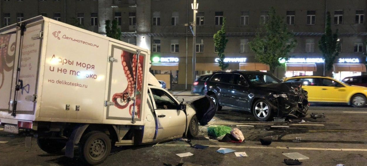 Скончался водитель, пострадавший в ДТП с Ефремовым