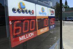 Покупатель лотерейного билета в США сорвал джек-пот в 600 млн