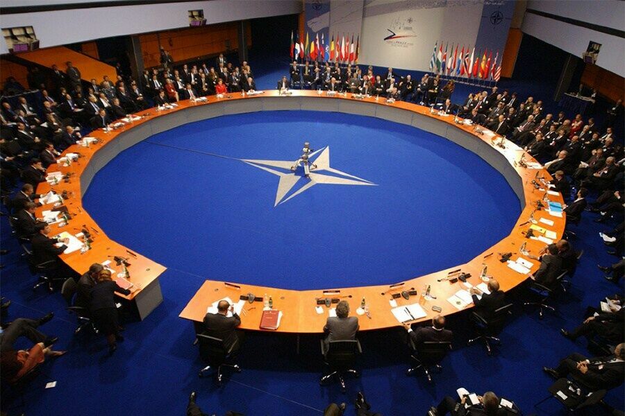 В МИД заявили о прекращении сотрудничества с НАТО