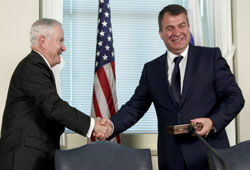Министры обороны России и США договорились о военном сотрудничестве