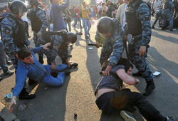 Задержаны еще два участника беспорядков на Болотной площади