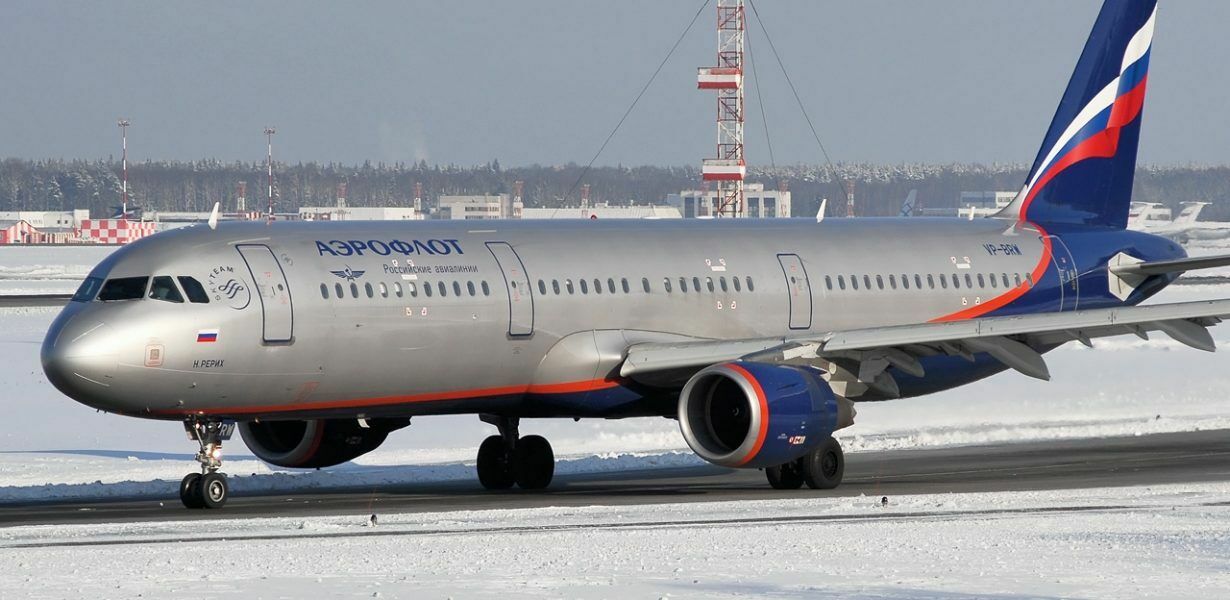 Самолёт из Москвы не смог сесть в Красноярске из-за морозов