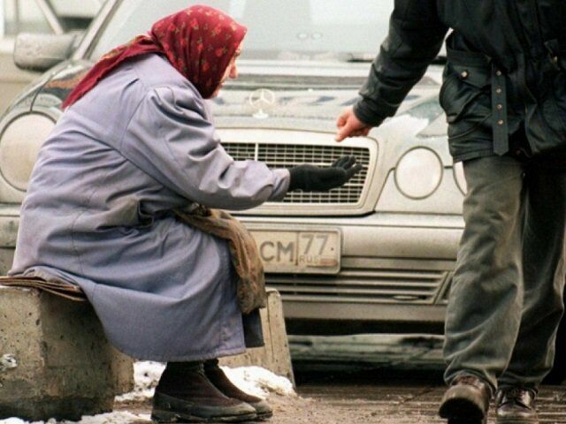 Бедность в России сократилась до докризисного уровня