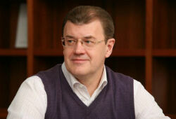 Мэр Томска, имевший разногласия с губернатором региона, подал в отставку