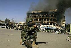 Масштабные бои в центре Кабула: много жертв