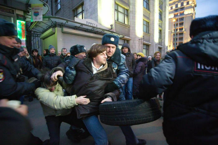 Более 500 задержанных на Тверской получили помощь москвичей