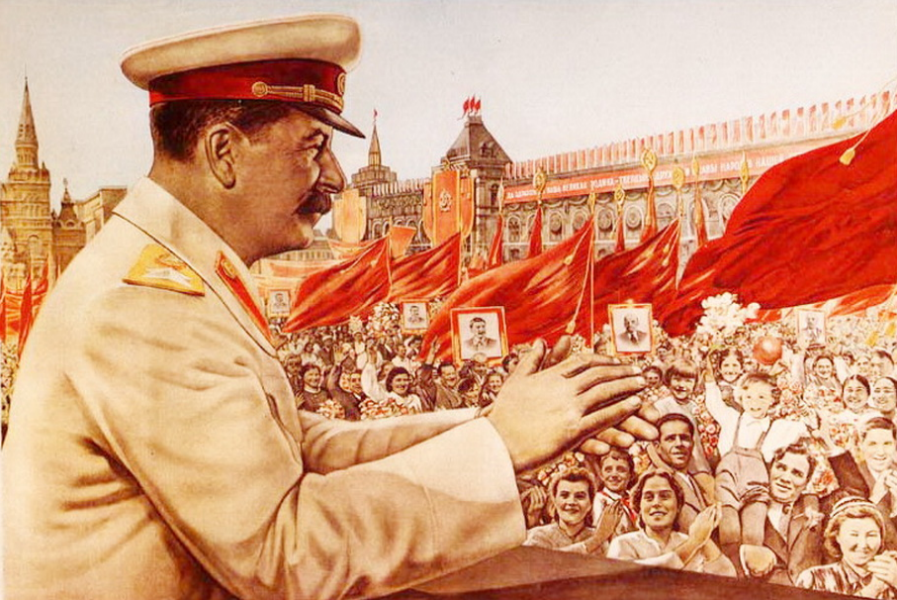 Андрей Мовчан описал коренное отличие Сталина от царей-героев