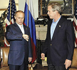 Путин и Буш похвалили друг друга