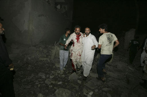 Талибы взяли на себя ответственность за теракт в Пакистане