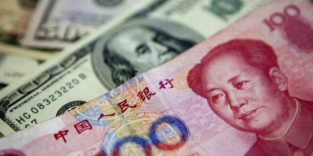 В ближайшие пять лет доллар в России могут заменить на китайский юань