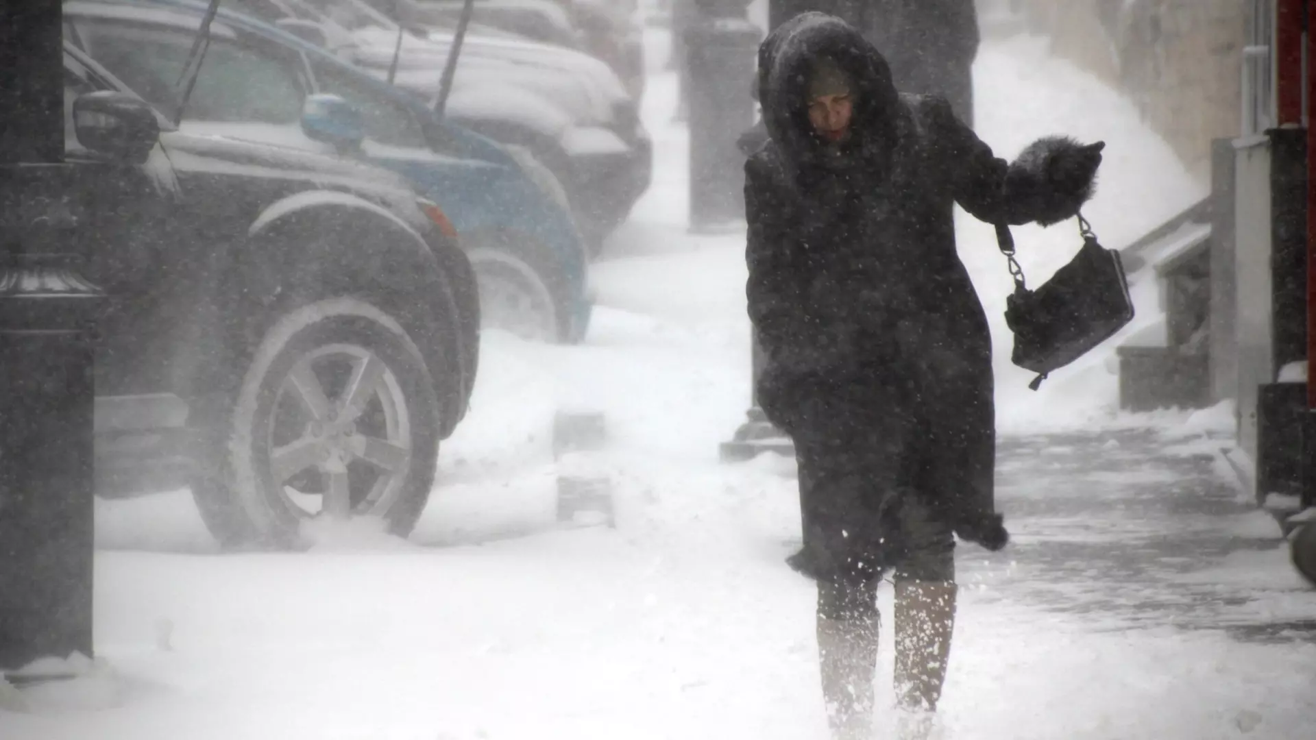 На Москву надвигается снегопад, который принесет множество проблем жителям города