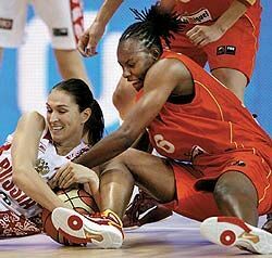 В женском баскетболе Россия сильнее Испании