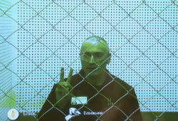 Защита Ходорковского и Лебедева недовольна смягчением приговора