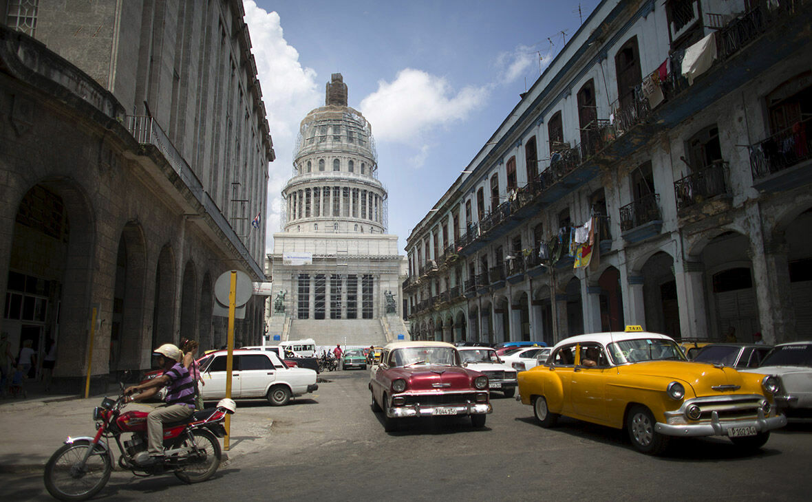 Россия выделит 642 млн рублей на восстановление купола Капитолия в Гаване