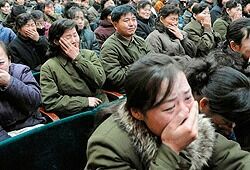 Корейцев, не оплакивавших Ким Чен Ира, ждут трудовые концлагеря
