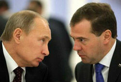 На выдвижении Путина в президенты Медведев заявил о коррупции и тупости системы