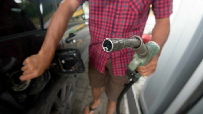 В правительстве обещают, что резкого роста цен на бензин не будет