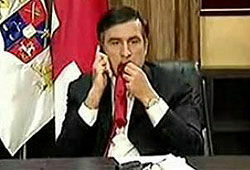 Путин: Саакашвили «слопает» галстук Ющенко