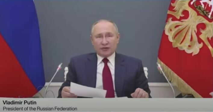 Путин впервые с 2009-го выступил на Всемирном экономическом форуме в Давосе