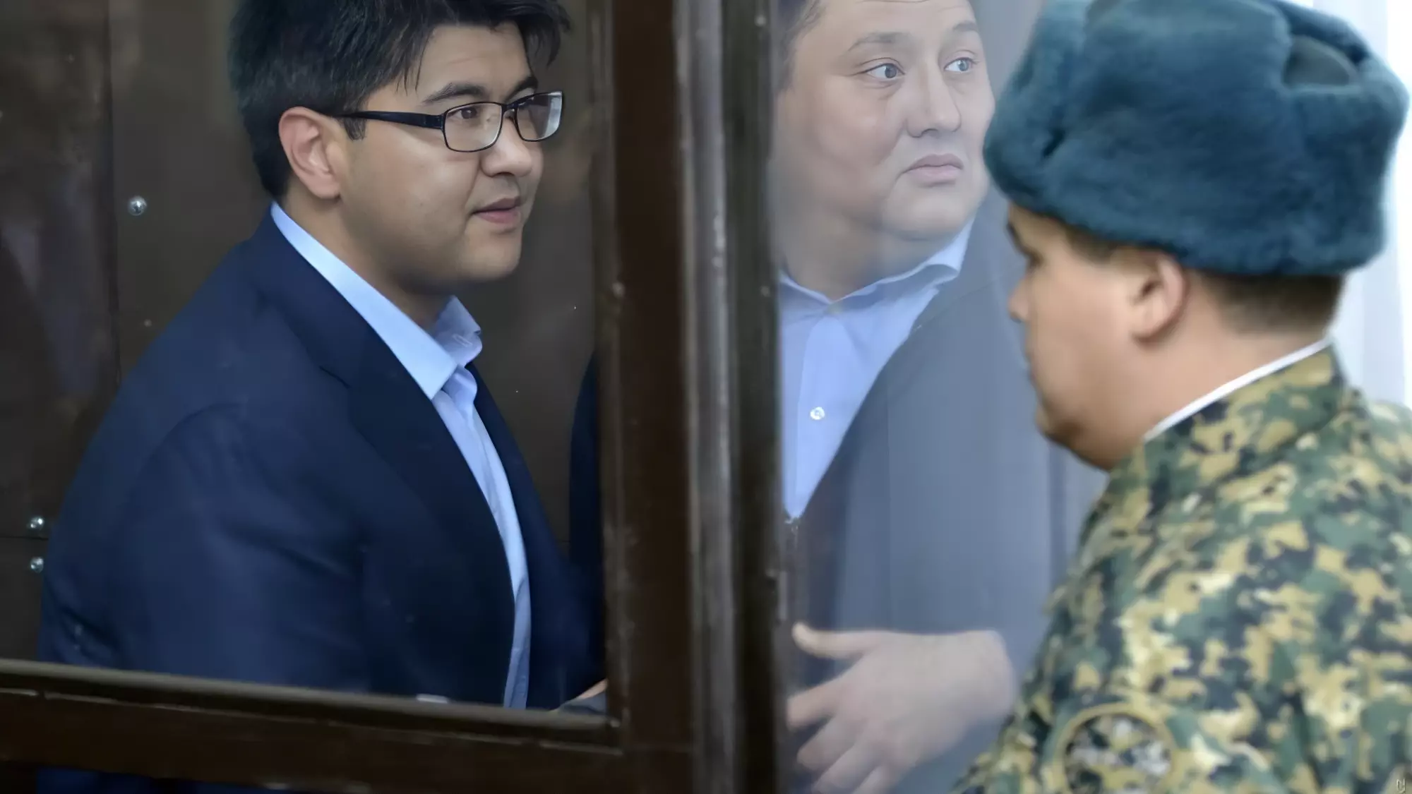Куандык Бишимбаев в суде по делу об убийстве его жены Салтанат Нукеновой.