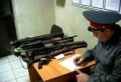 Госдума хочет максимально ограничить продажу оружия в РФ