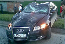 Пьяный солдат на КАМАЗе разбил несколько авто в Краснодаре (ФОТО)