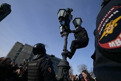 "Главное - демонстрации". Почему в Петербурге полиция отказывается расследовать преступления