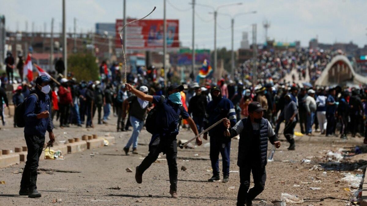 В Перу задержали более 300 протестующих