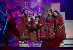 Премьера спектакля о песенном коллективе бабушек состоится в Москве