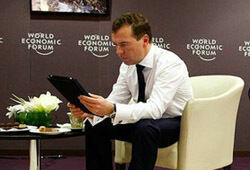 Дмитрий Медведев завел собственную страничку ВКонтакте