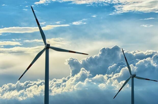 Поселок Тикси переходит на энергию ветряков
