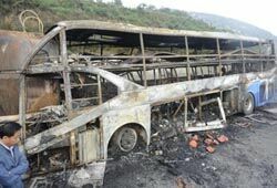 В Китае 36 пассажиров автобуса сгорели заживо в жутком ДТП