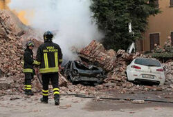 Жертвами землетрясения в Италии стали 5 человек