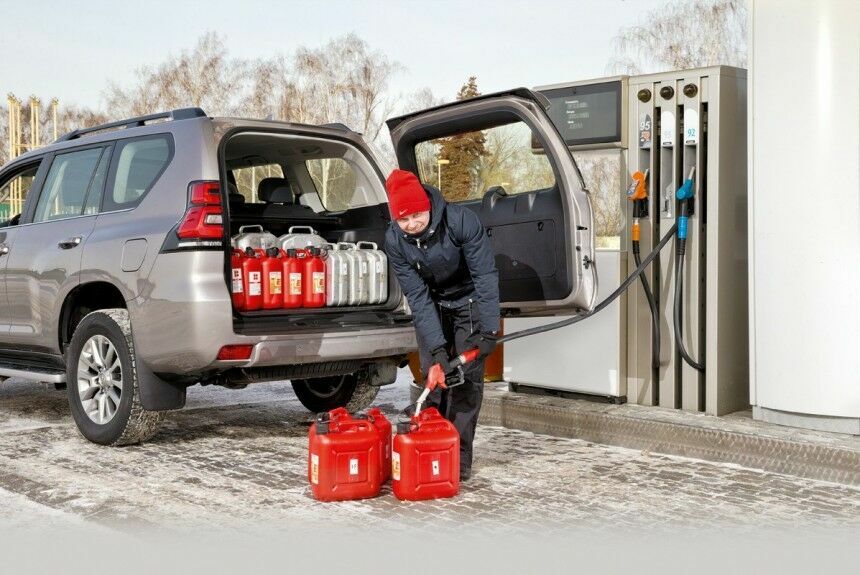 Заморозку цен на бензин продлевать не будут
