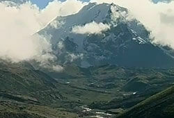 Нашлись российские альпинисты, пропавшие в горах Непала