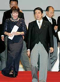 В Японии новый премьер и новое правительство