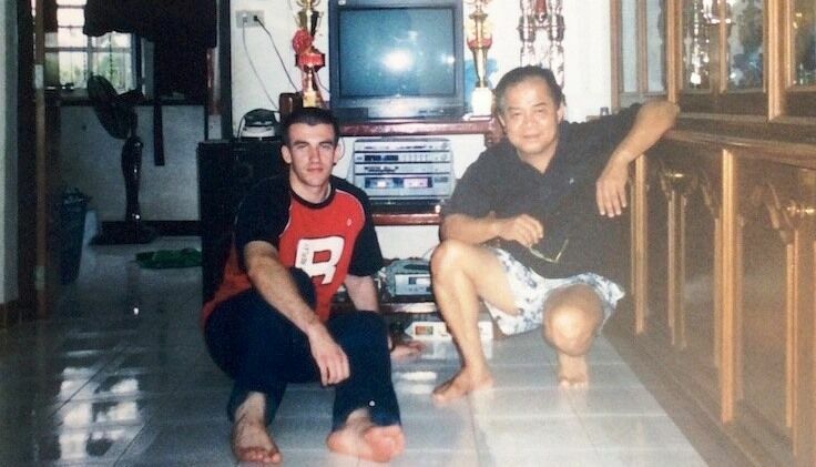 Виталий Миненко и его тренер по тайскому боксу. Бангкок 2000 год. 