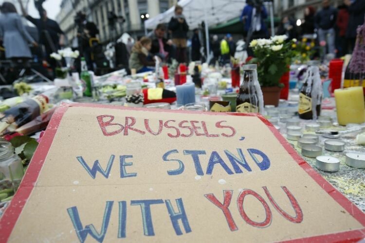 Интерпол окажет поддержку Бельгии после терактов в Брюсселе
