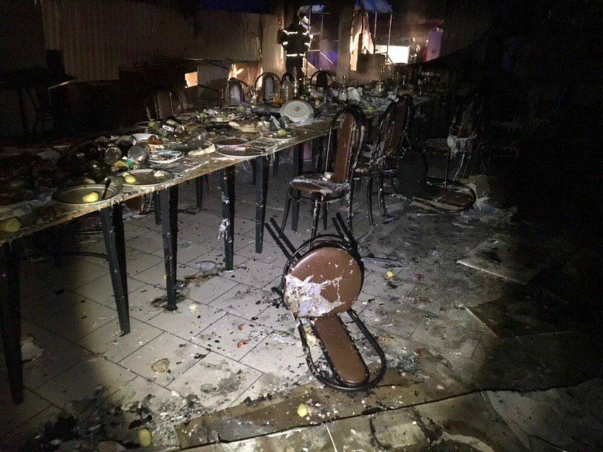 После взрыва газа в кафе под Саратовом за помощью обратились 35 человек