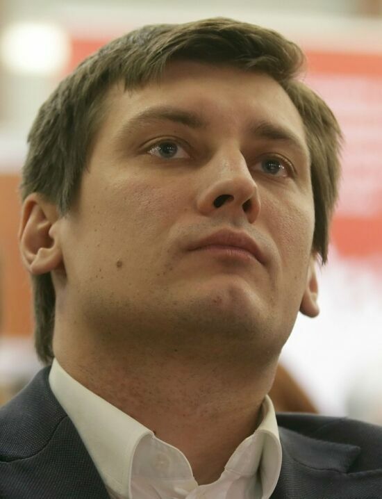 Депутат Дмитрий Гудков: «Я не в Вашингтоне, а в Варшаве»
