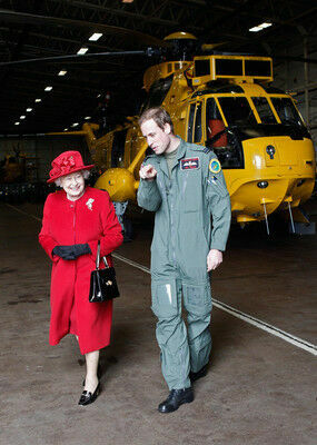 Принц Уильям уходит из королевских ВВС