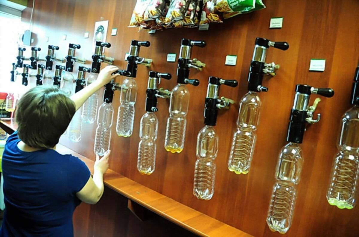 Госдума запретила продажу алкоголя в «наливайках» у дома